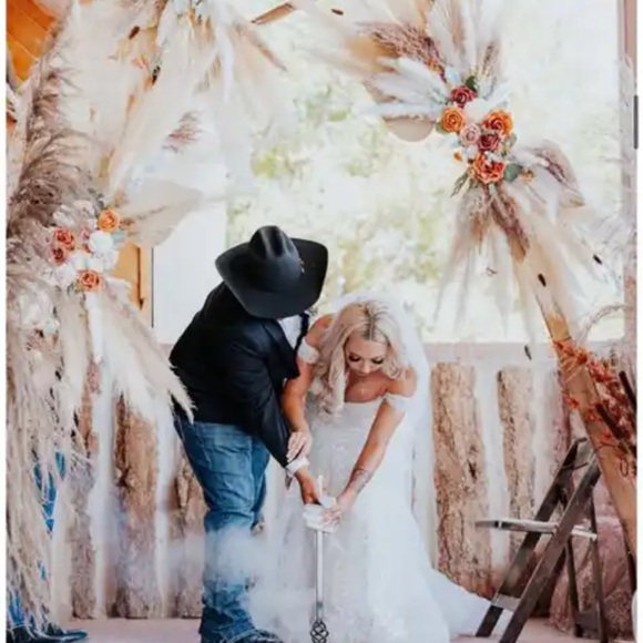 Rustic wedding decor - Picture 2 of 7